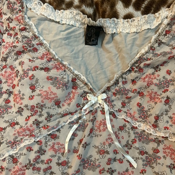 Floral Lace Trim Dress - Picture 5 of 7